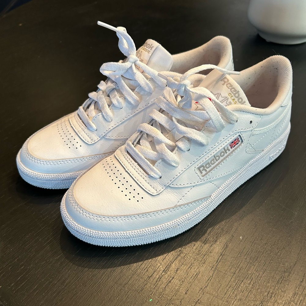 Rebok Classic White Shoes